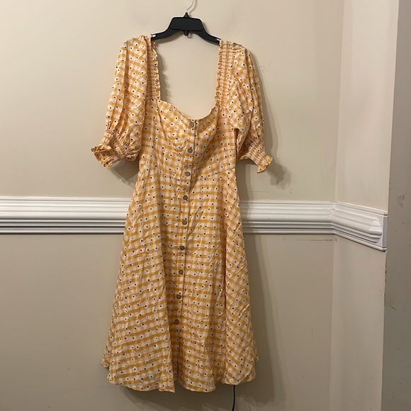 Hutch Gingham Daisy Seersucker Dress - Picture 5 of 8